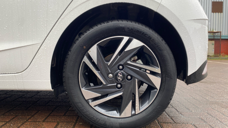 Hyundai i20 1.0T GDi 48V MHD SE Connect 5dr DCT Petrol Hatchback